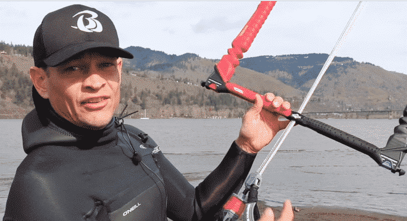 Naish 2017 Torque Bar Review - Below the Bar Control System Naish 2017 Torque Bar Review - Below the Bar Control System