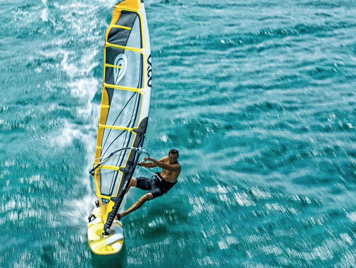Goya Hundred Pro 100% Carbon SDM Windsurfing Mast Goya Hundred Pro 100% Carbon SDM Windsurfing Mast