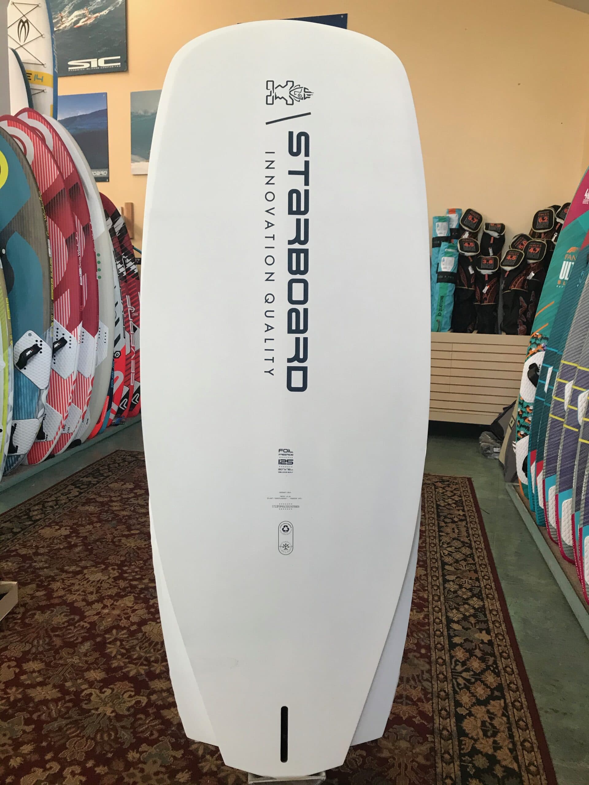 Display Starboard Foil Freeride 125 Liter Starlite 2022 Windsurf Foil Board