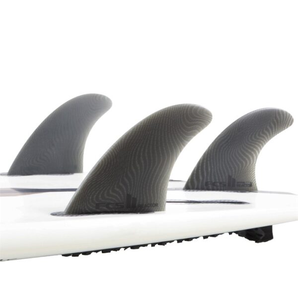 FCS II Reactor Neo Glass Tri Fins
