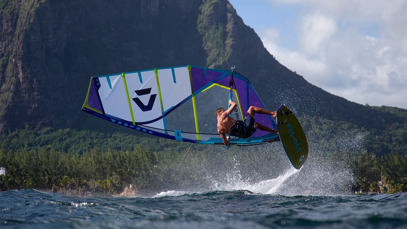 Duotone Duke Windsurf Sail 2024 Duotone Duke Windsurf Sail 2024