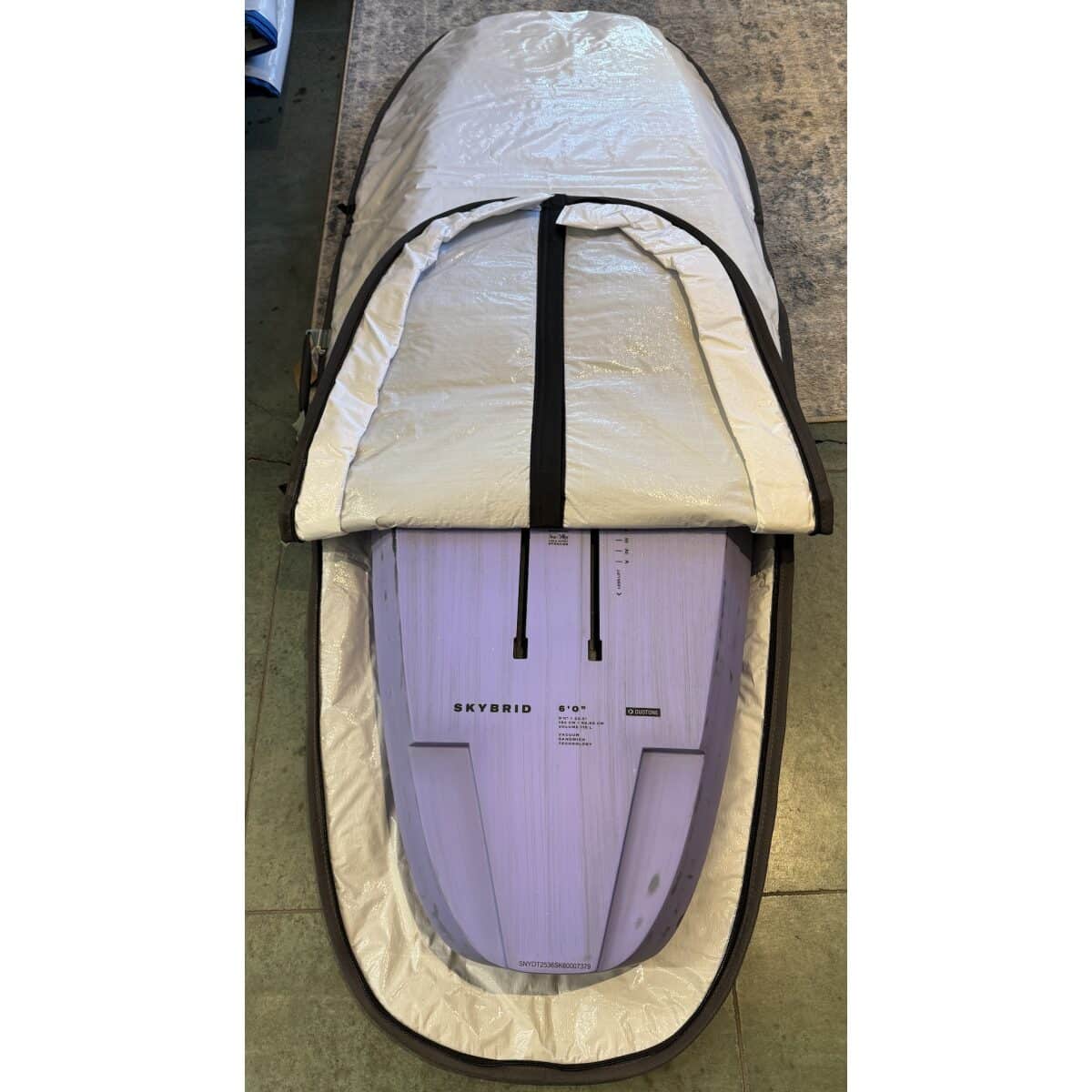 ION Boardbag Wing Core Slim (Mid Length Board Bag)