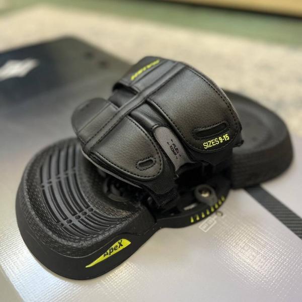 Naish S25 Apex Twin Tip Binding