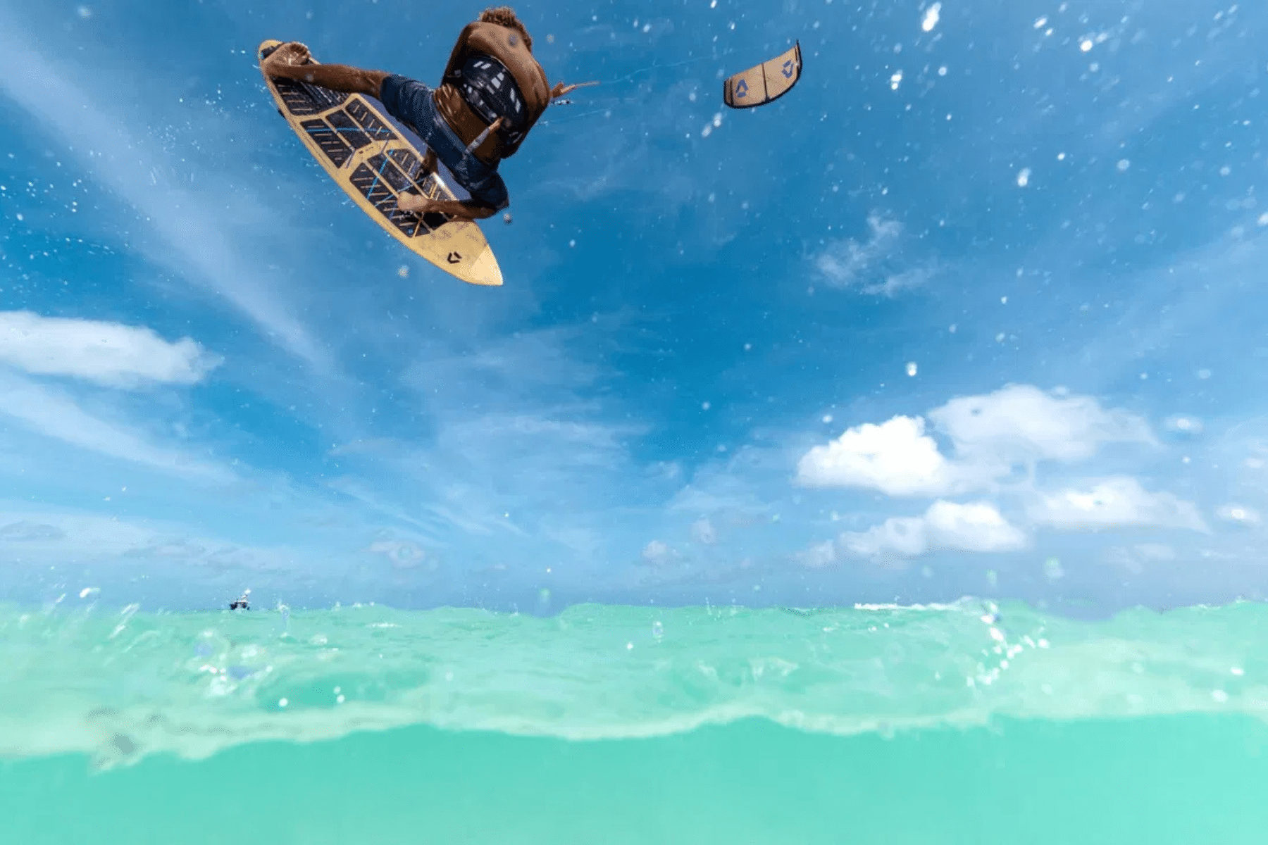 Duotone Blur SLS Directional Kiteboards 2026 Duotone Blur SLS Directional Kiteboards 2026