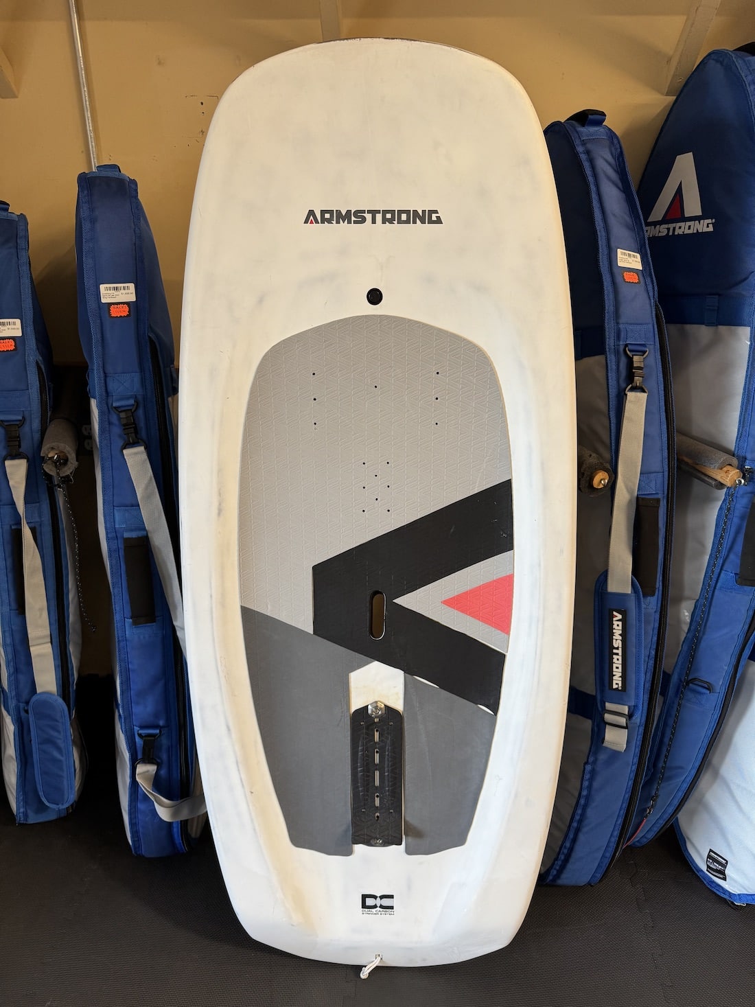 Armstrong FG75 Wing SUP Foil Board USED 2023 Armstrong FG75 Wing SUP Foil Board USED 2023