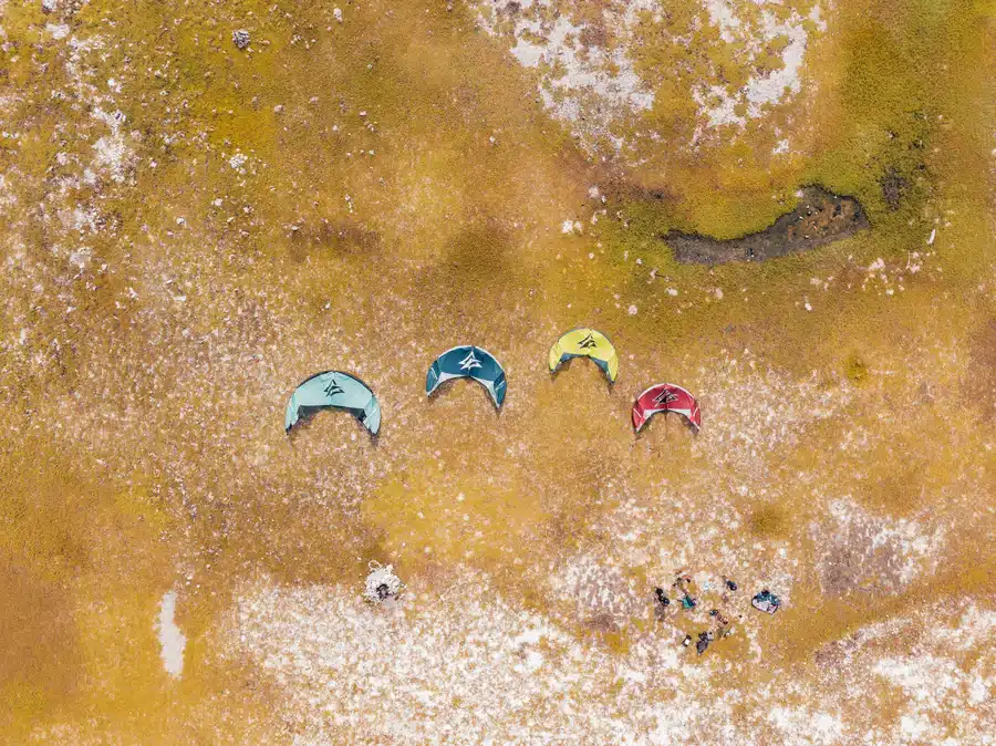 Naish Pivot Kiteboarding Kite 2025 Naish Pivot Kiteboarding Kite 2025